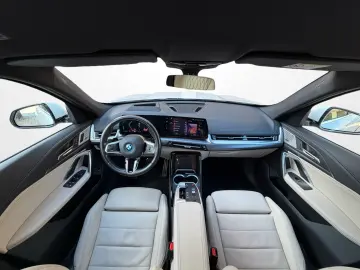 BMW X1 xDrive 25e M Sport   masaj   camere 360   HK