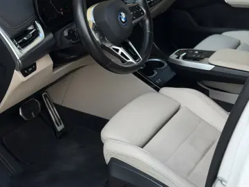 BMW X1 xDrive 25e M Sport   masaj   camere 360   HK