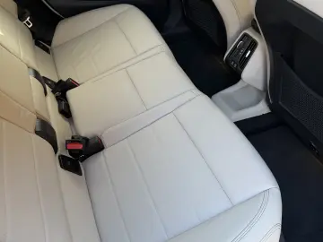 BMW X1 xDrive 25e M Sport   masaj   camere 360   HK