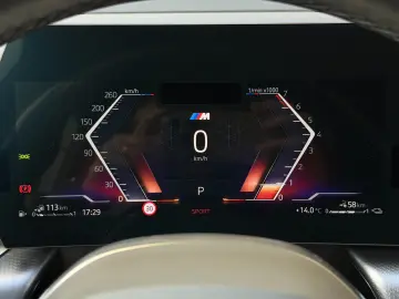 BMW X1 xDrive 25e M Sport   masaj   camere 360   HK