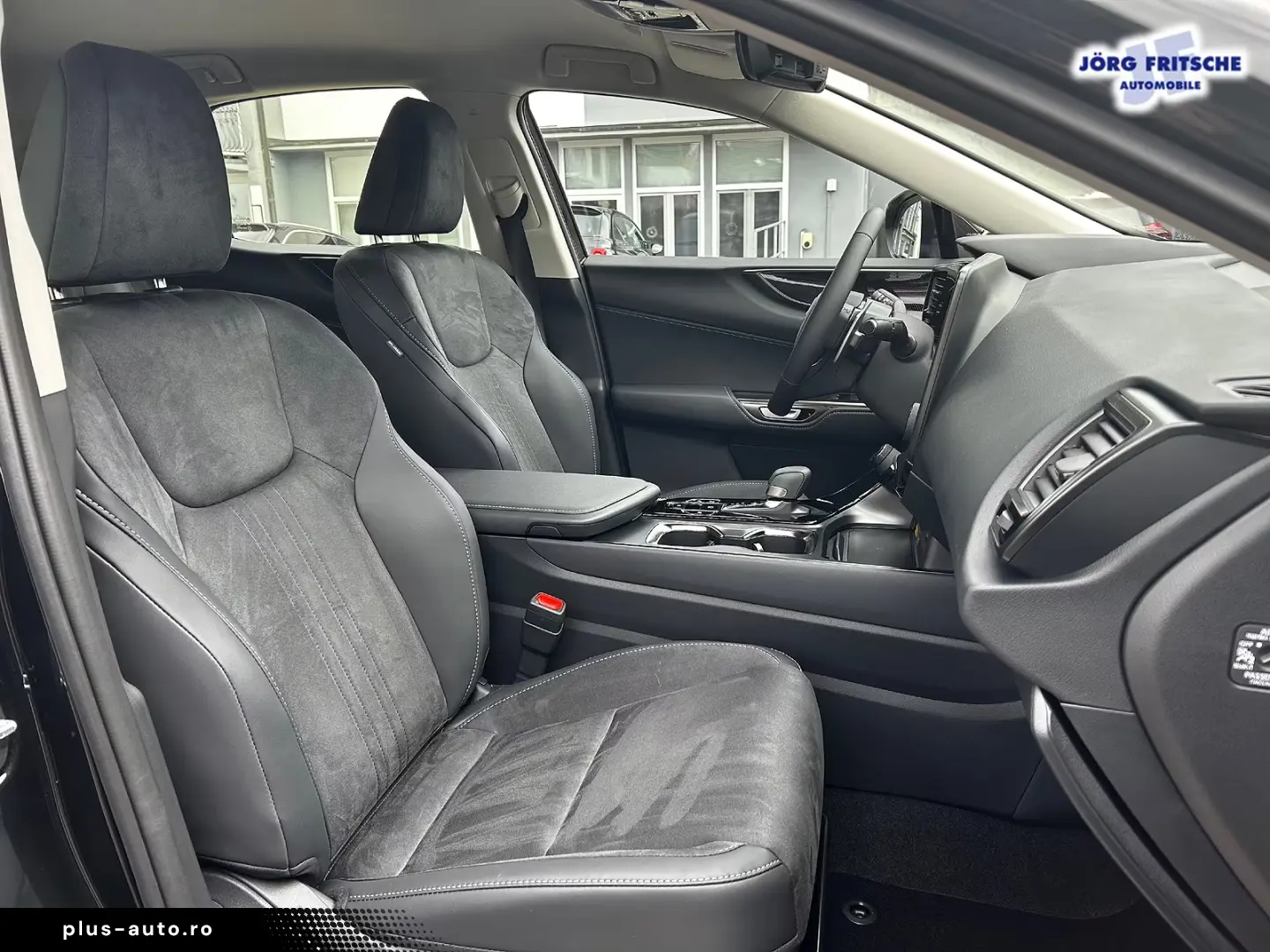 Lexus NX 350h E-Four Business