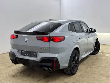 BMW X2 M35i xDRIVE SHADOW ACC HuD PANO 360  H&K ICON