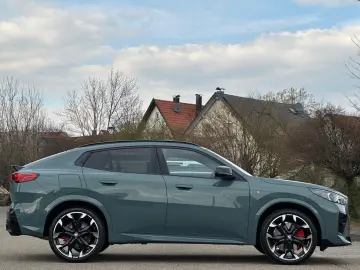 BMW X2 M35i M Pro HUD ACC PanoD.SuView.LiveP.H K 21