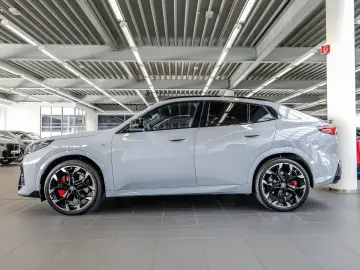 BMW X2 M35i xDrive Pano HUD