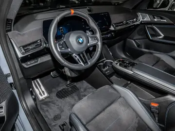 BMW X2 M35i xDrive Pano HUD