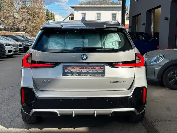 BMW X1 xDrive25e M-Paket