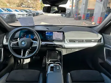 BMW X1 xDrive25e M-Paket