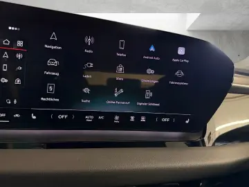 AUDI Q6 e-tron S line