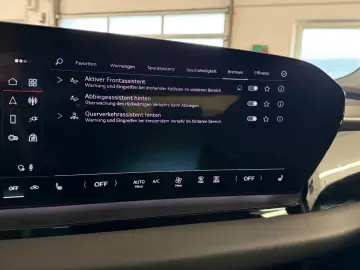 AUDI Q6 e-tron S line