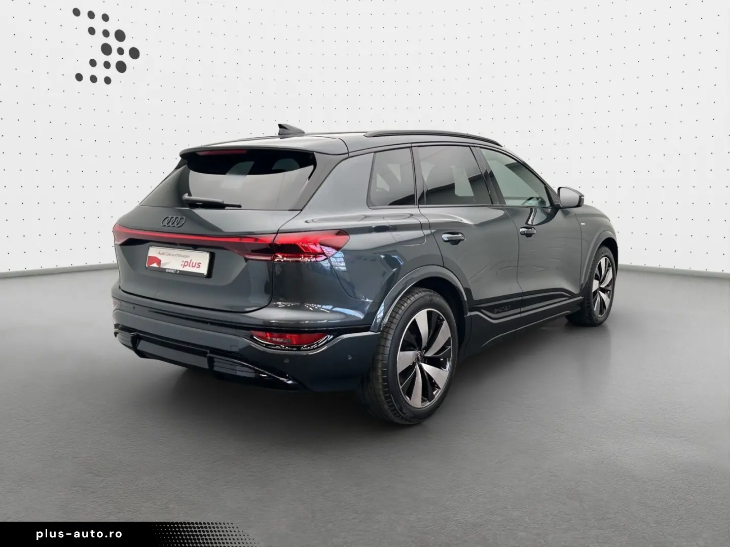 AUDI Q6 SUV e-tron S line