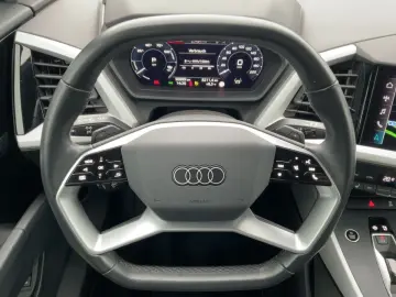 AUDI Q4 e-tron 45 QU