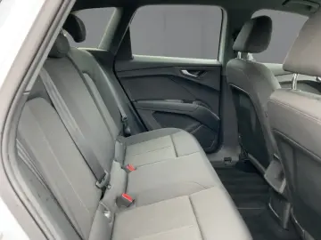 AUDI Q4 e-tron 45 QU