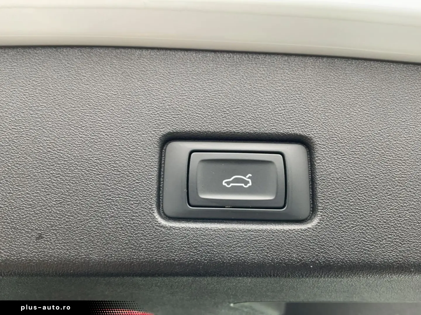 AUDI Q4 e-tron 45 QU