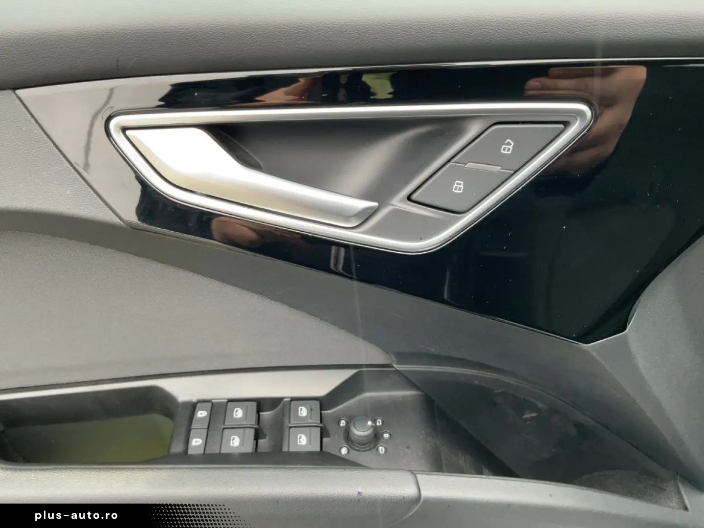 AUDI Q4 e-tron 45 QU