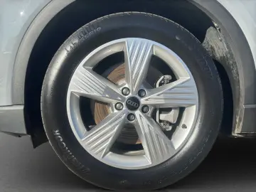 AUDI Q4 Sportback 45 e-tron