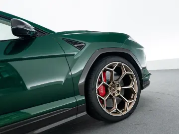LAMBORGHINI Urus S MY23   Full Carbon   Performante Wheels