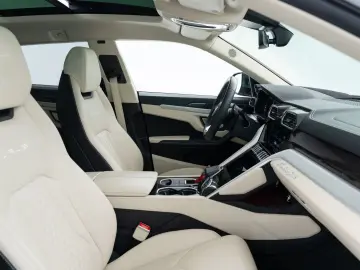 LAMBORGHINI Urus S MY23   Full Carbon   Performante Wheels