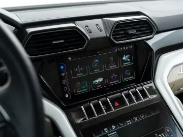 LAMBORGHINI Urus S MY23   Full Carbon   Performante Wheels