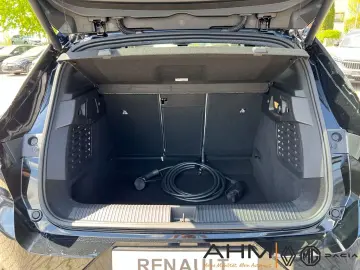 Renault Scenic E-TECH Iconic 220 Long Range EV87