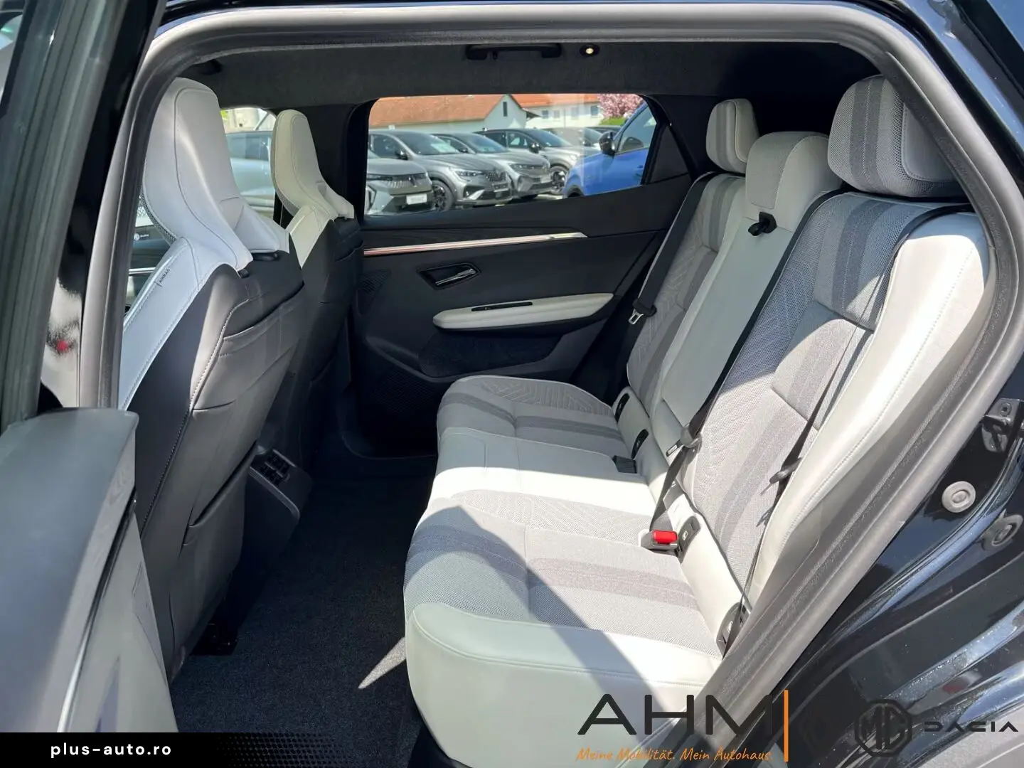 Renault Scenic E-TECH Iconic 220 Long Range EV87