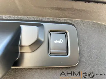 Renault Scenic E-TECH Iconic 220 Long Range EV87