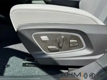 Renault Scenic E-TECH Iconic 220 Long Range EV87