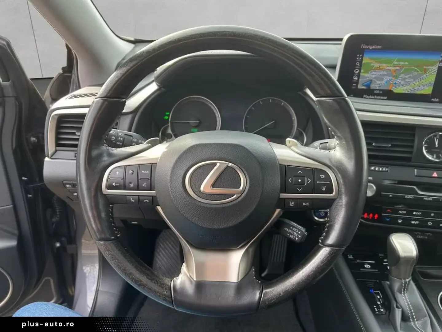 Lexus RX 450h Style Edition  Head-up  Pano  8-way Adjustable