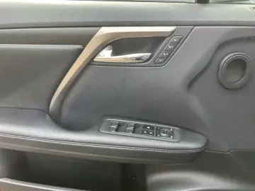 Lexus RX 450h Style Edition  Head-up  Pano  8-way Adjustable