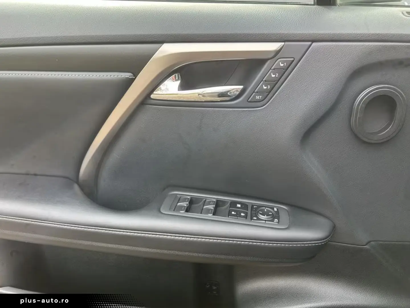 Lexus RX 450h Style Edition  Head-up  Pano  8-way Adjustable