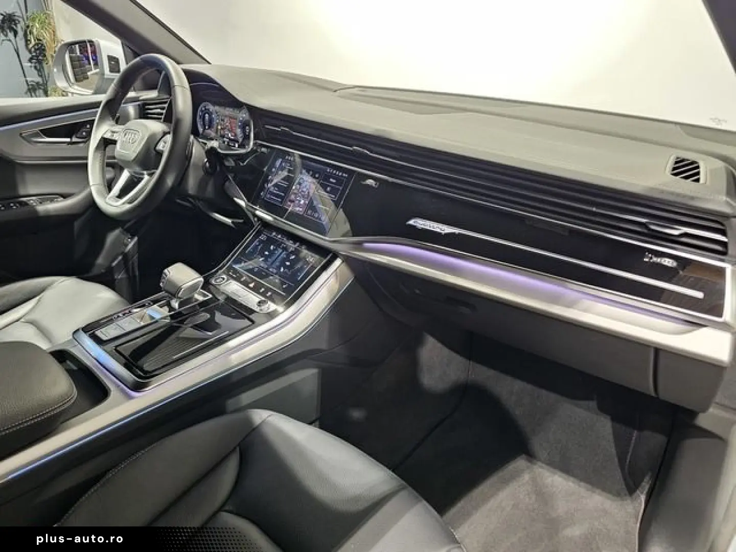 AUDI Q8 50 TDI S Line Black Pano Matrix Softc.Hud 22'