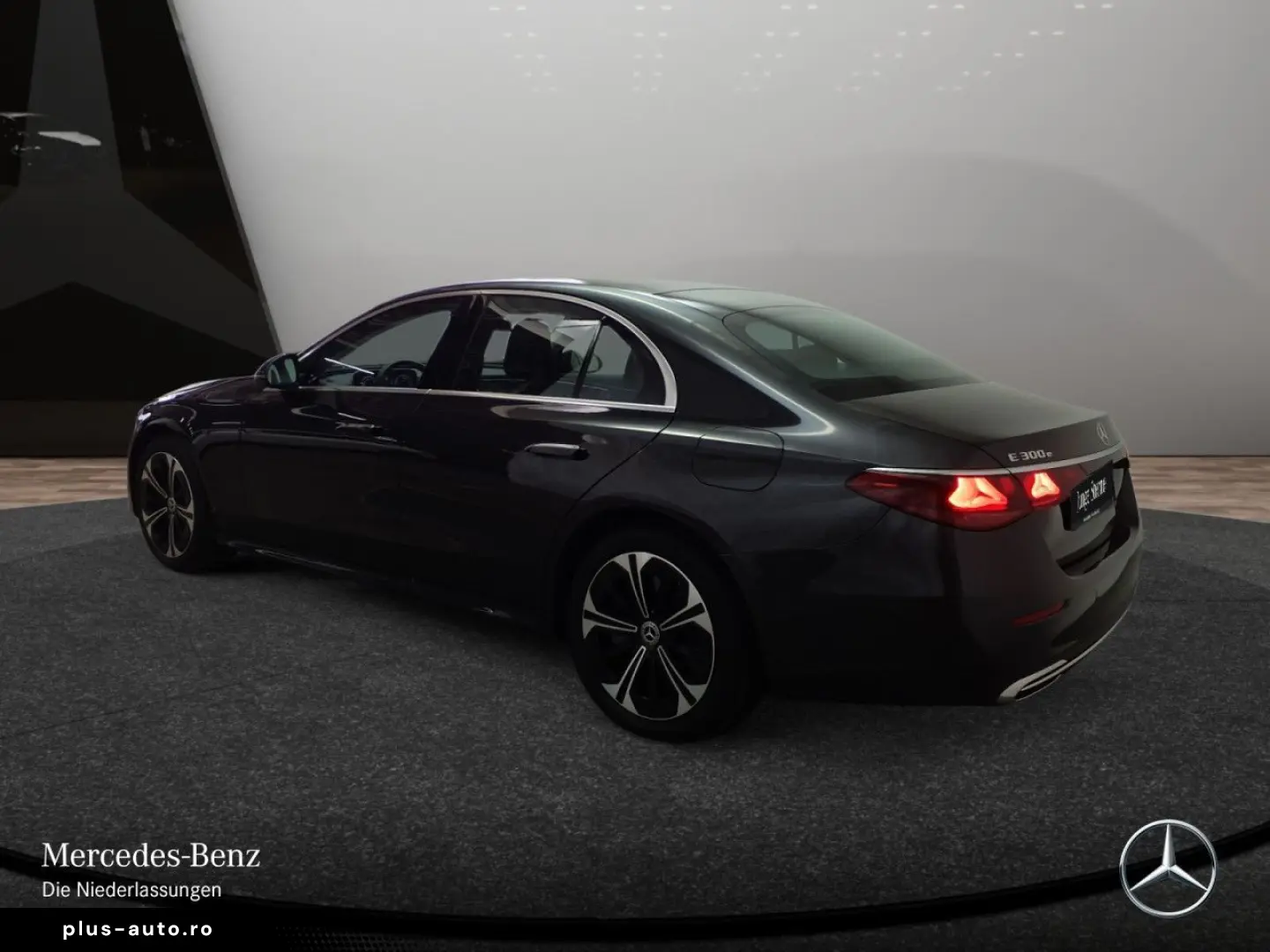 MERCEDES-BENZ E 300 e Avantgarde Adv.  DIGI Fahrass &hellip;
