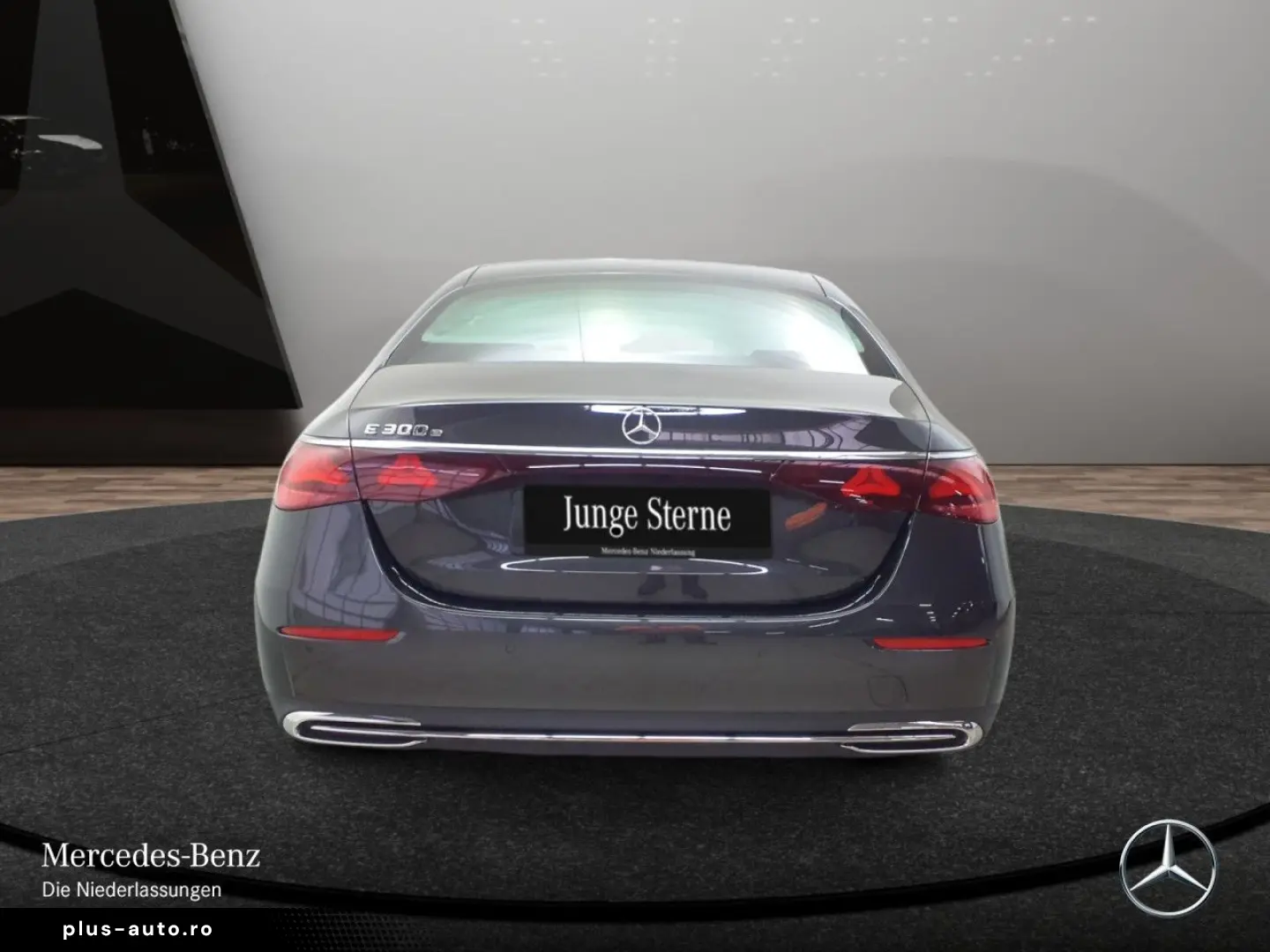 MERCEDES-BENZ E 300 e Avantgarde Adv. DISTR Ambiente  RFK