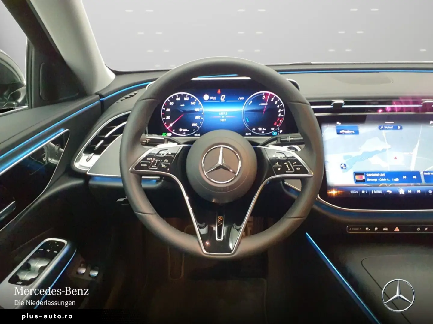 MERCEDES-BENZ E 300 e Avantgarde Adv. DISTR Ambiente  RFK