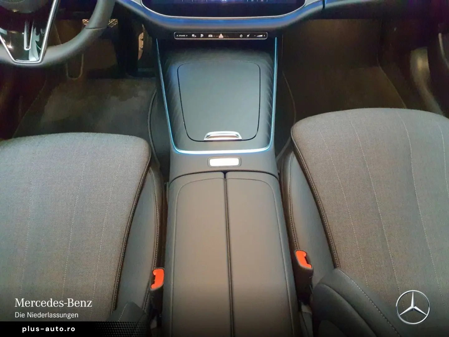 MERCEDES-BENZ E 300 e Avantgarde Adv. DISTR Ambiente  RFK