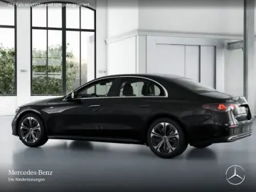 MERCEDES-BENZ E 300 e Avantgarde Advanced LED DISTRONIC MBUX