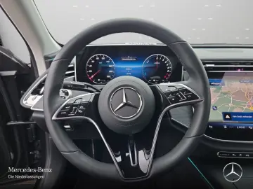 MERCEDES-BENZ E 300 e Avantgarde Adv Fahrass  Energizing LED