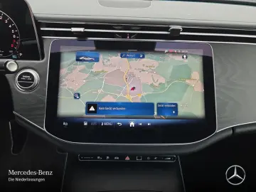 MERCEDES-BENZ E 300 e Avantgarde Adv Fahrass  Energizing LED