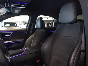 MERCEDES-BENZ E 300 e   AMG BURM NIGHT DISTR KAMERA SPUR PDC