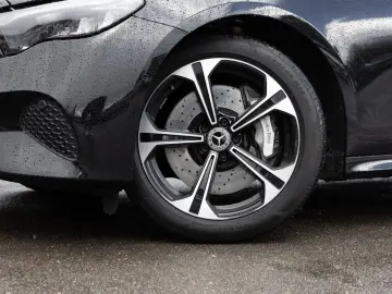 MERCEDES-BENZ E 300 de   AVANTGARDE 360 DISTR KAMERA&hellip;