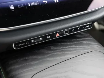 MERCEDES-BENZ E 300 de   AVANTGARDE 360 DISTR KAMERA&hellip;