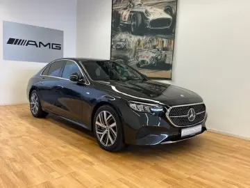 MERCEDES-BENZ E 300 de 4Matic Avantgarde Advanced AHK