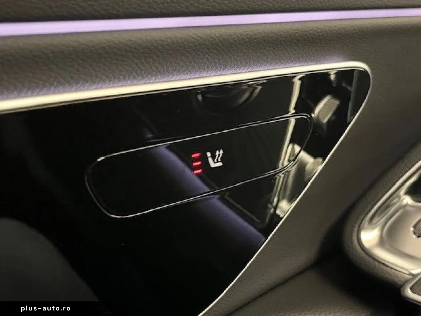 MERCEDES-BENZ E 300 de 4Matic Avantgarde Advanced AHK