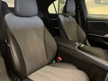 MERCEDES-BENZ E 300 de 4Matic Avantgarde Advanced AHK