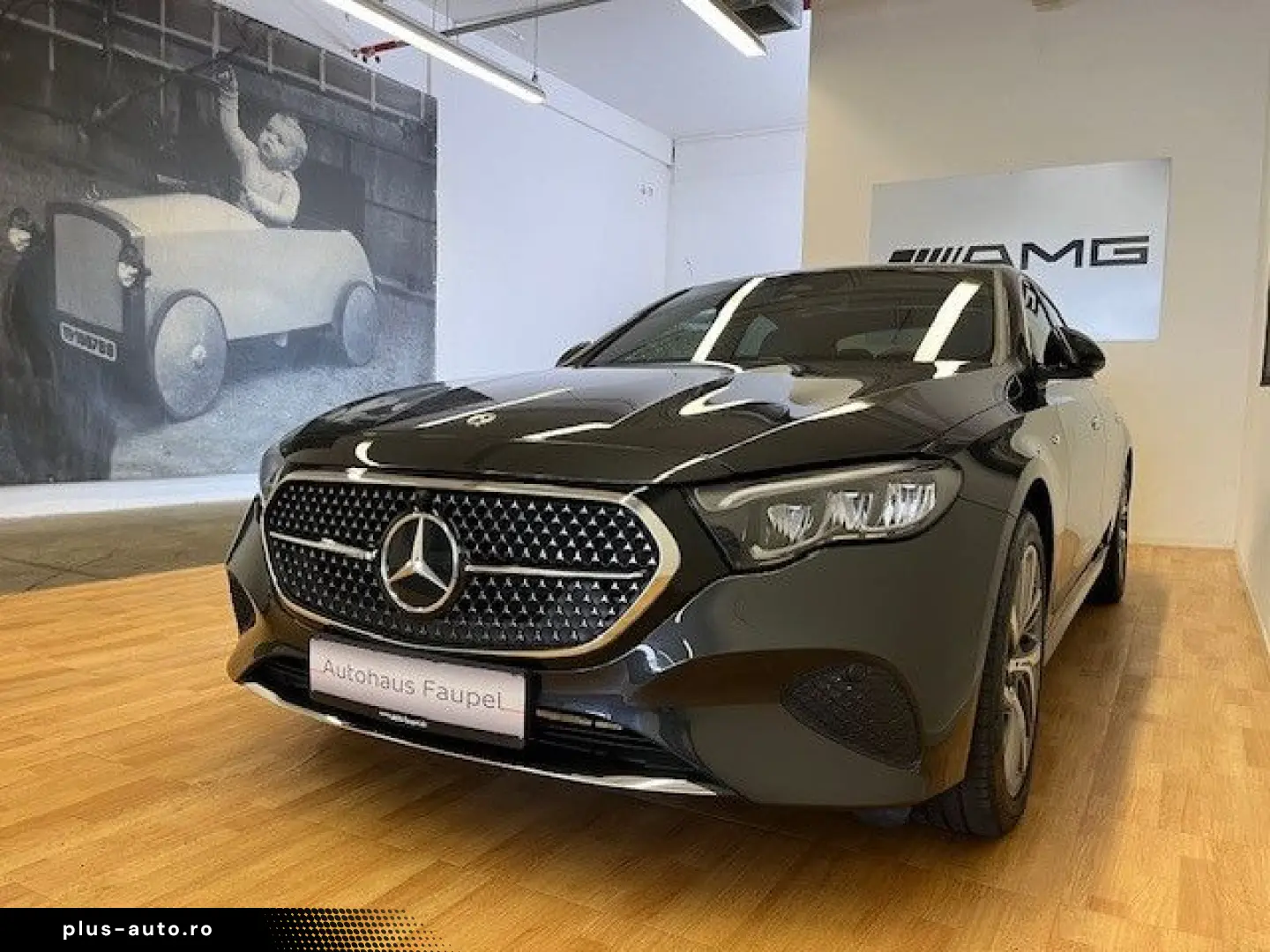 MERCEDES-BENZ E 300 de 4Matic Avantgarde Advanced AHK