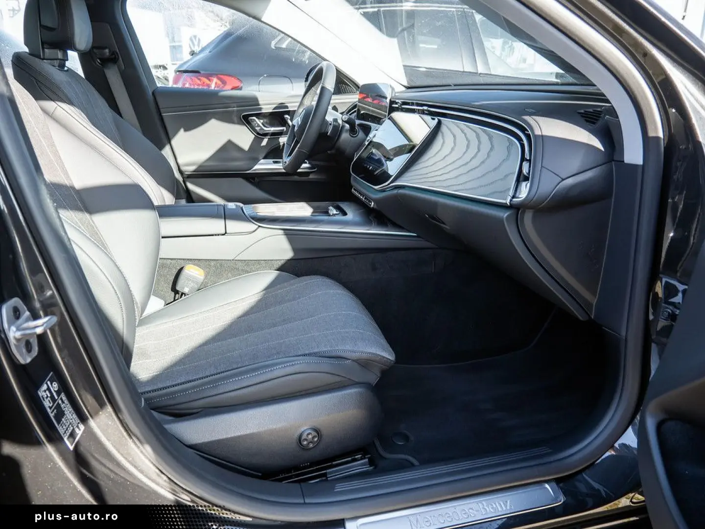 MERCEDES-BENZ E 300 e Avantgarde Advanced  Distr. LE&hellip;