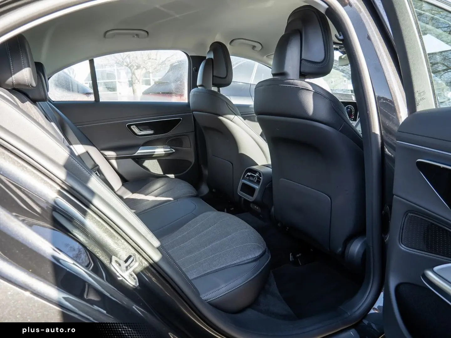 MERCEDES-BENZ E 300 e Avantgarde Advanced  Distr. LE&hellip;