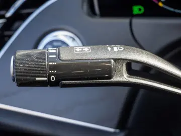 MERCEDES-BENZ E 300 e Avantgarde Advanced  Distr. LE&hellip;