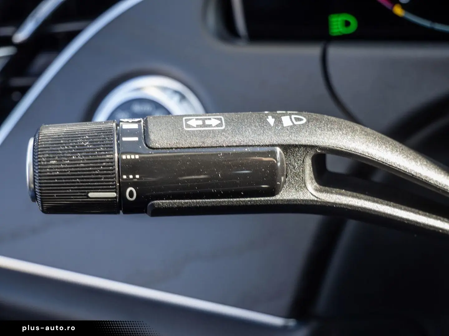 MERCEDES-BENZ E 300 e Avantgarde Advanced  Distr. LE&hellip;