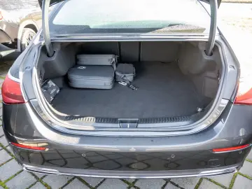 MERCEDES-BENZ E 300 e Avantgarde Advanced  Distr. LE&hellip;