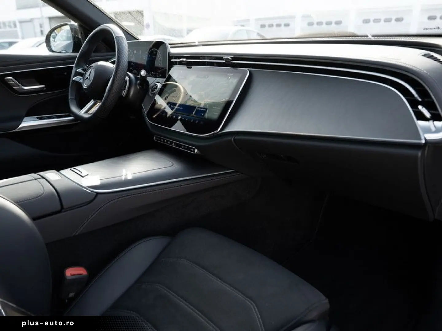 MERCEDES-BENZ E 300 e AMG-Sport LED Kamera Totw Distr Winter